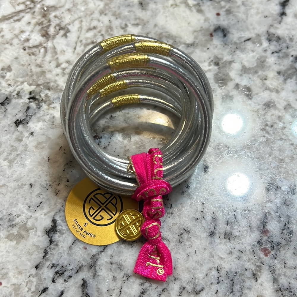 Budha girl bangles